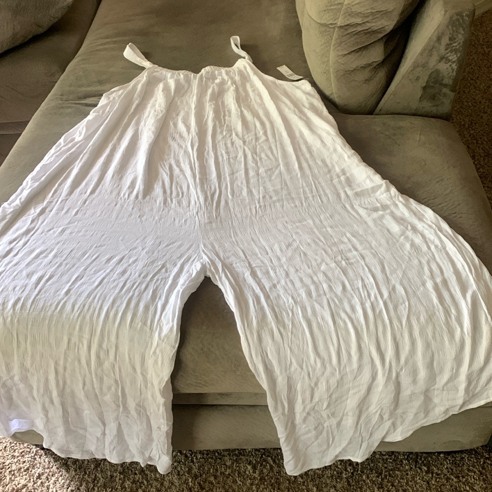 Glamour white bell bottom jumper